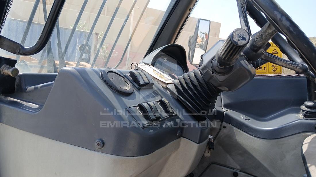 2009 Caterpillar TH414 — Front Left Driver Dashboard View — Photo 12