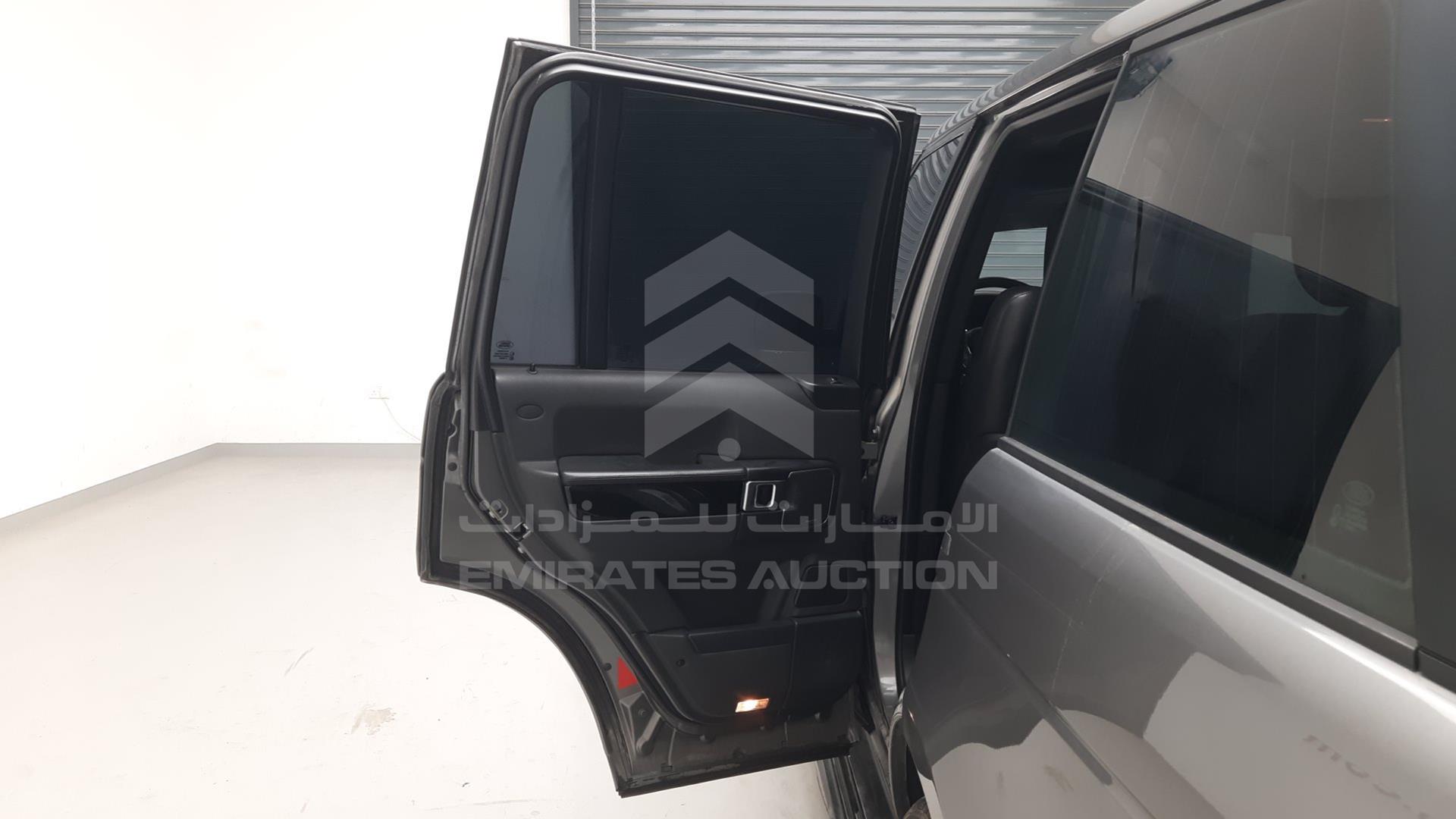 2010 RANGE ROVER VOGUE VIN: SALLMAME4AA309537