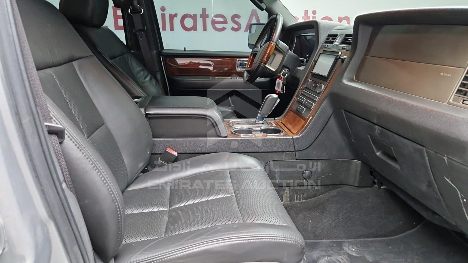 2012 LINCOLN NAVIGATOR VIN: 5LMJJ2J50CEL02041