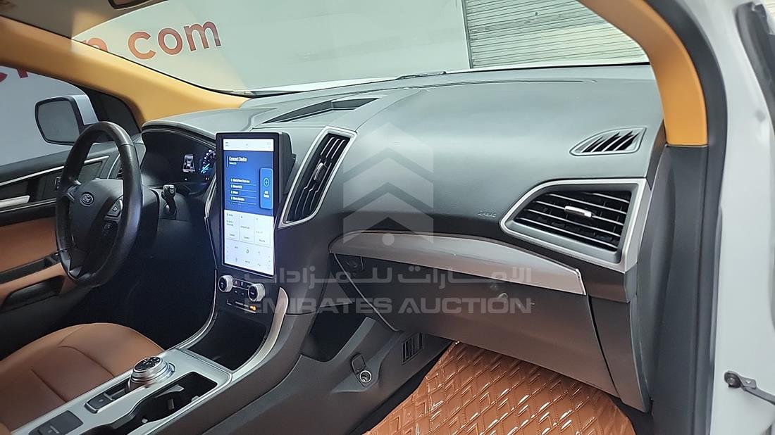 2022 Ford Edge — Front Right Passenger Dashboard View — Photo 26
