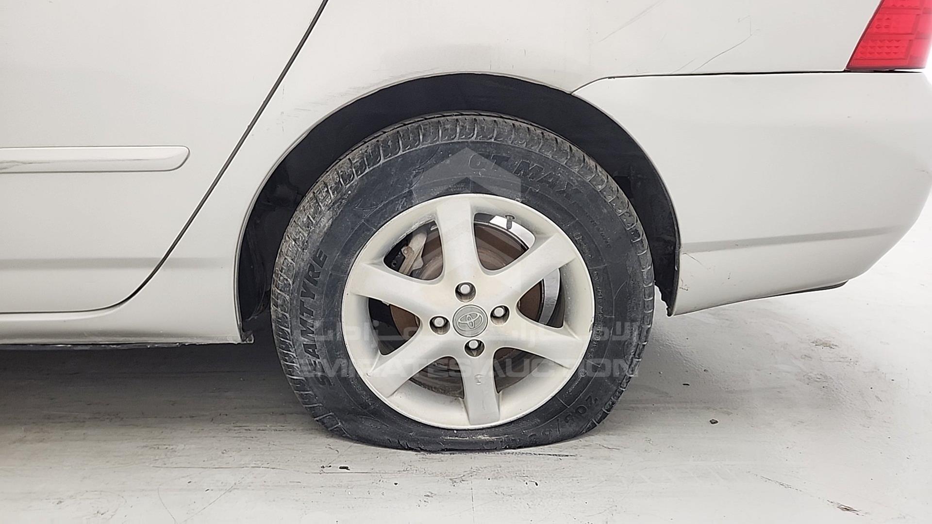 2005 TOYOTA COROLLA VIN: JTDBR23EX53140337