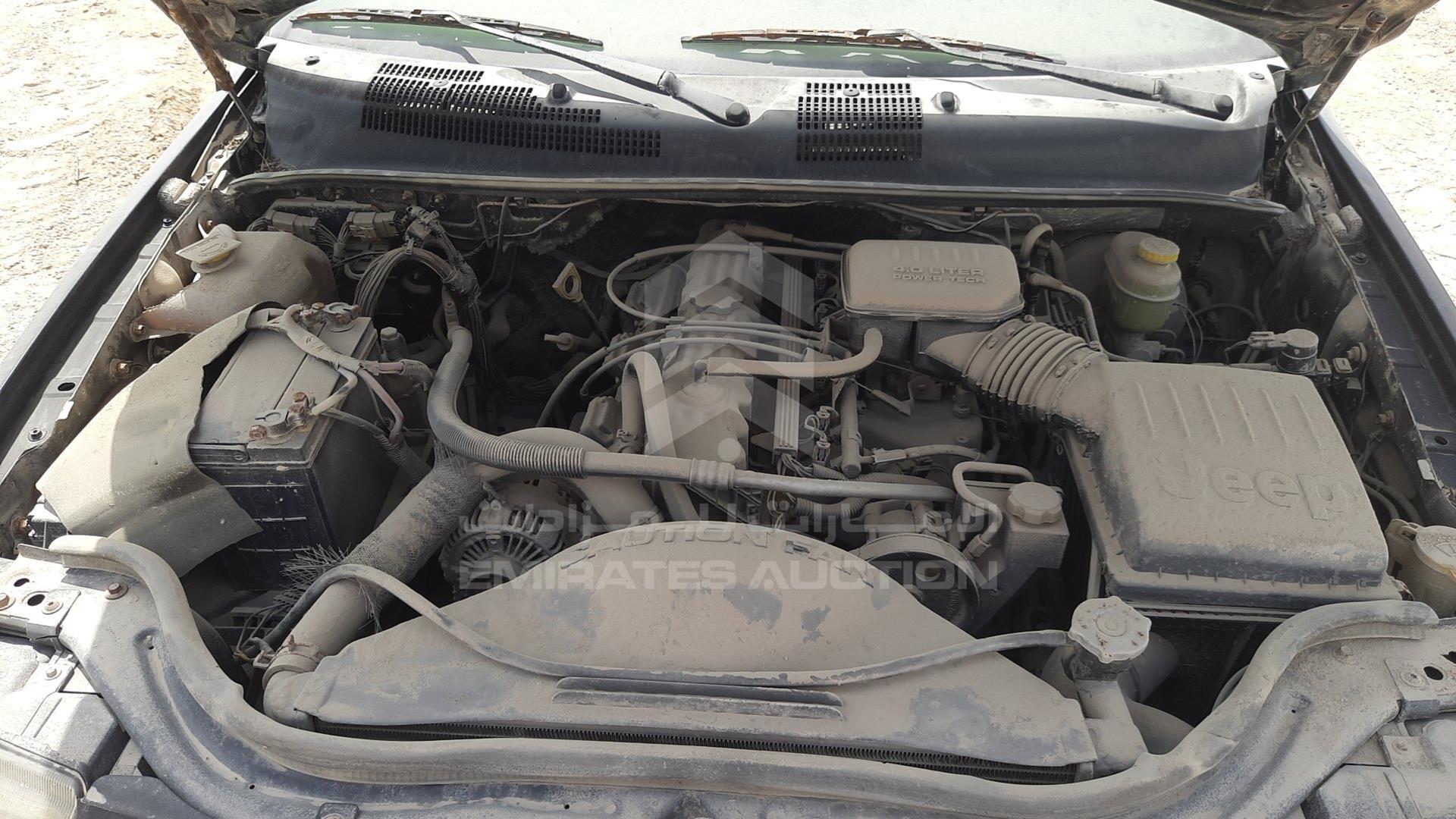 2004 JEEP GRAND CHEROKEE VIN: 1J4GW48S04C280592