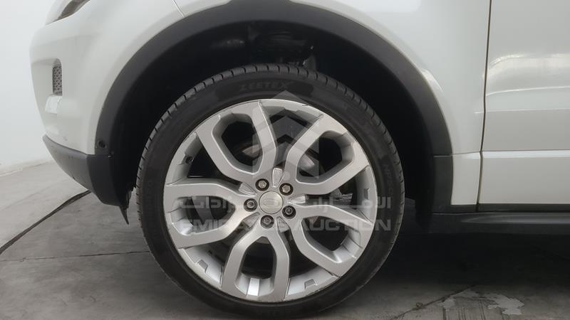 SALVA2BG0EH935397 Auction: EmiratesAuction Lot: 416781 SALVA2BG0EH935397 Range Rover Evoque 2014 WHITE Photo 42