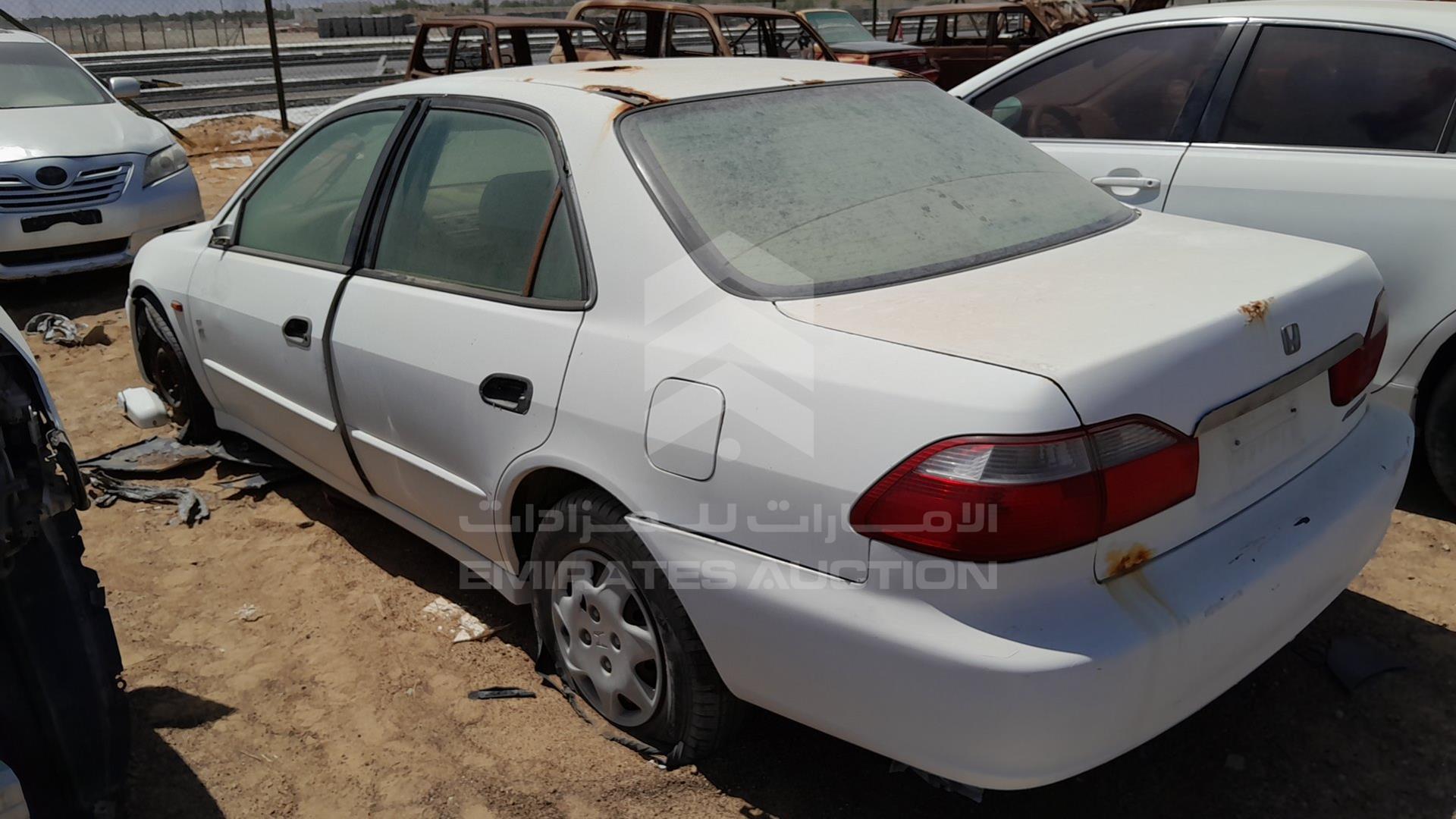 2000 HONDA ACCORD VIN: JHMCF8639YC402975