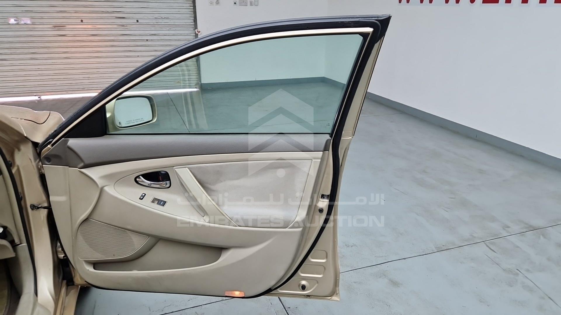 2010 TOYOTA CAMRY VIN: 4T1BF3EK5AU050305