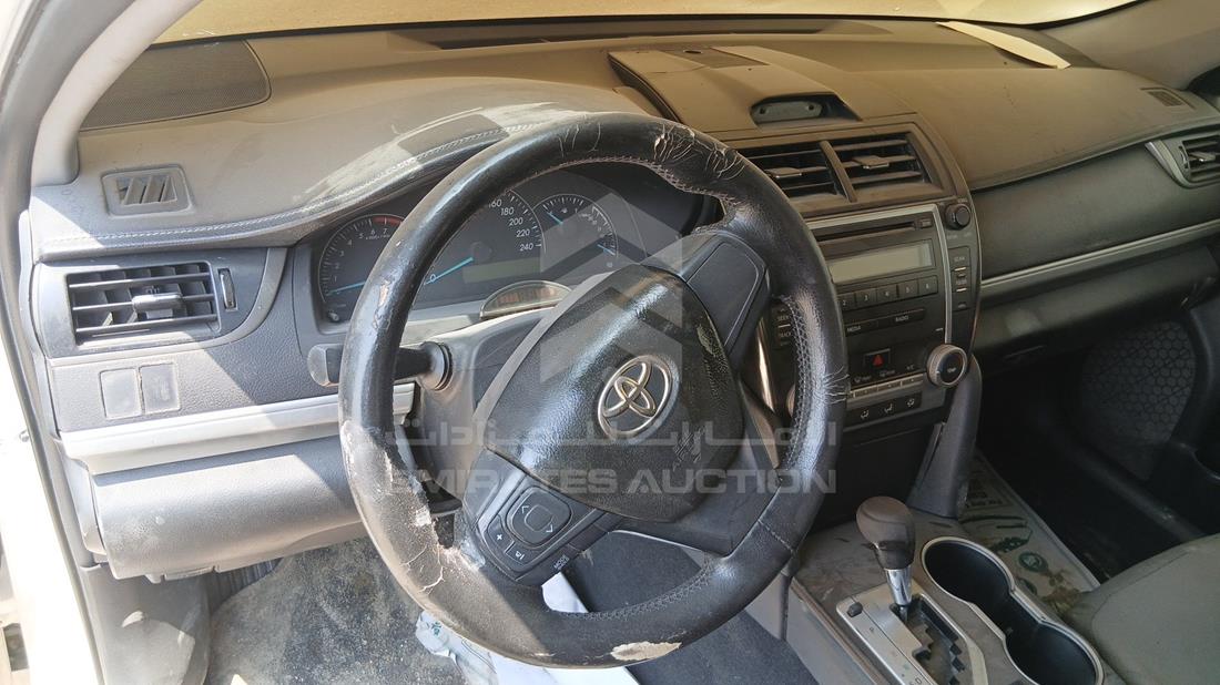 2016 Toyota Camry — Full Dashboard View — Photo 13