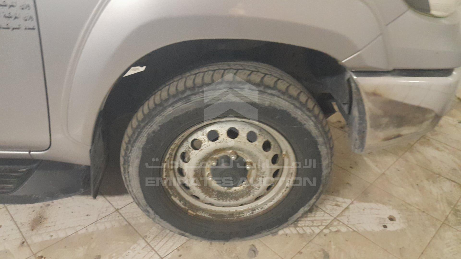 2017 TOYOTA HILUX VIN: MR0DX8CD1H0400317