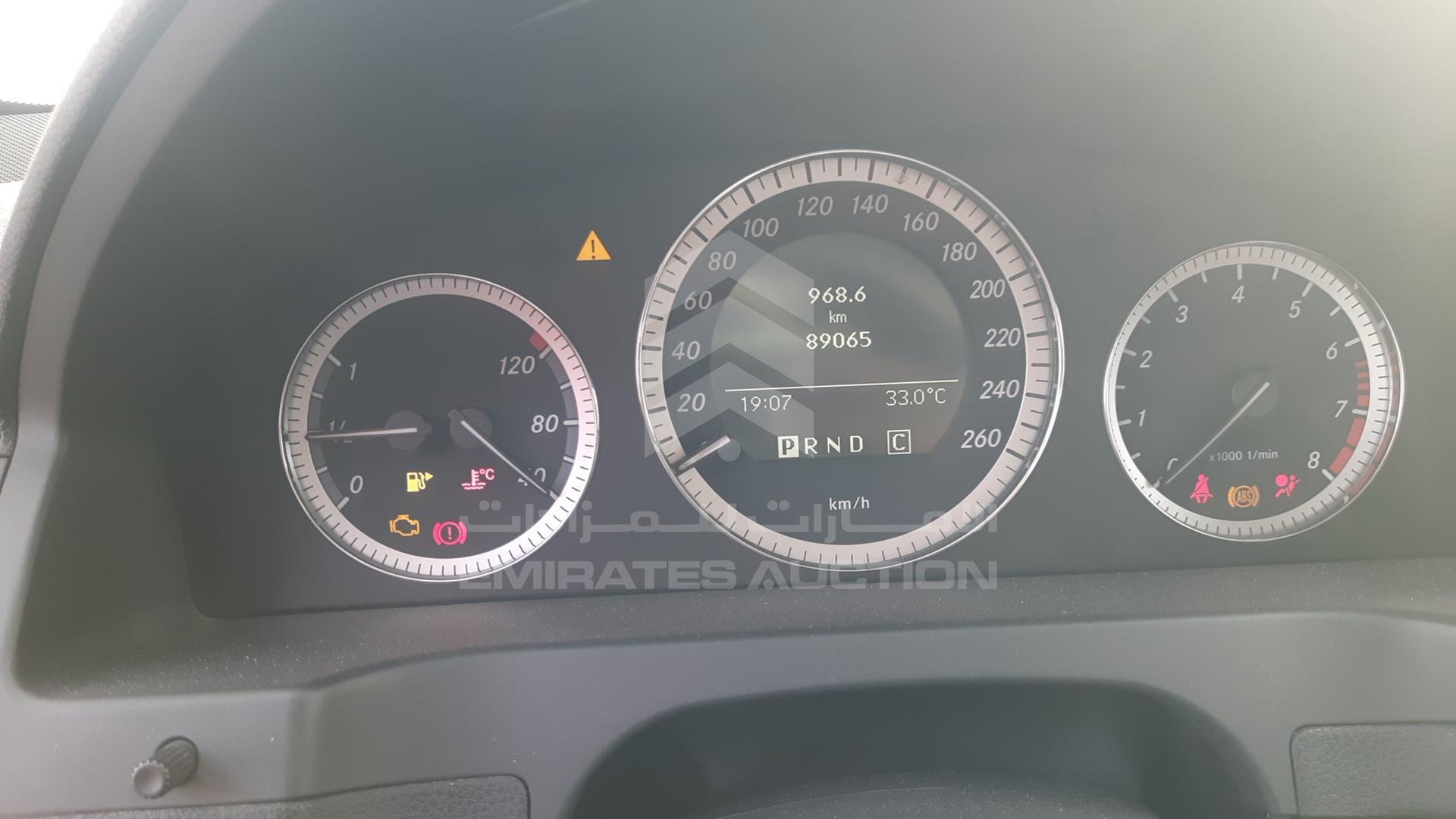 2010 MERCEDES C 180 VIN: WDDGF4KB0AA392501
