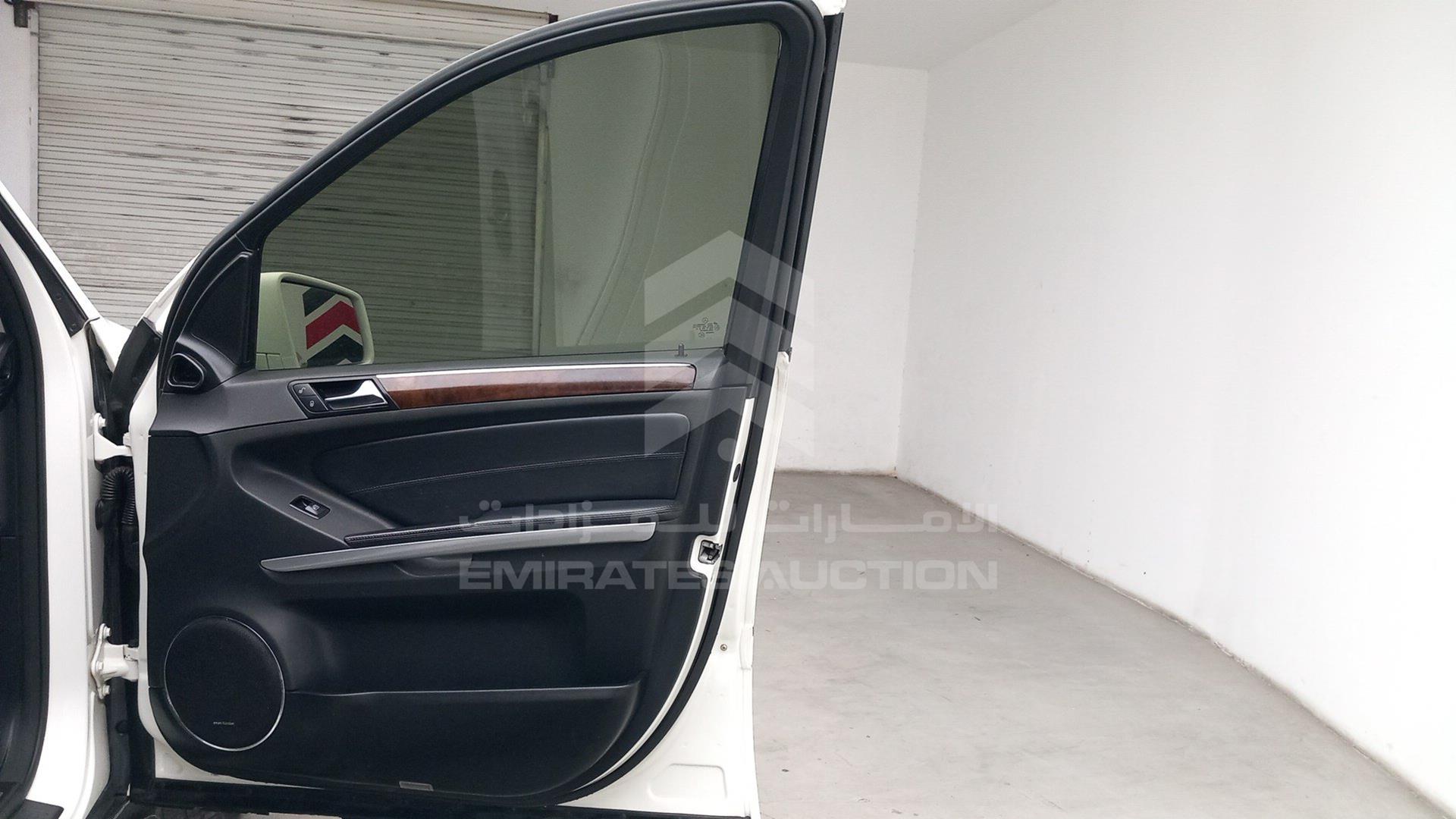 2012 MERCEDES GL 500 VIN: WDCBF8GEXCA777771