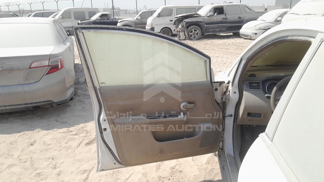 2013 Nissan Tiida — Front Left Door — Photo 10