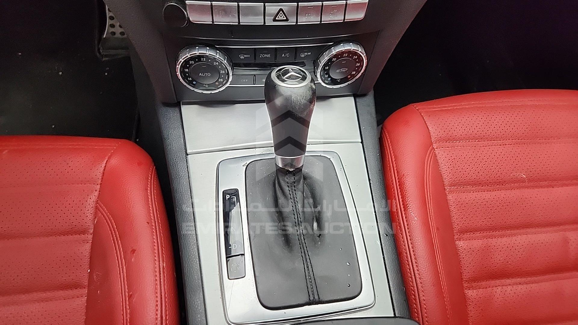 2013 MERCEDES 250 C VIN: WDDGJ4HB9DG063531