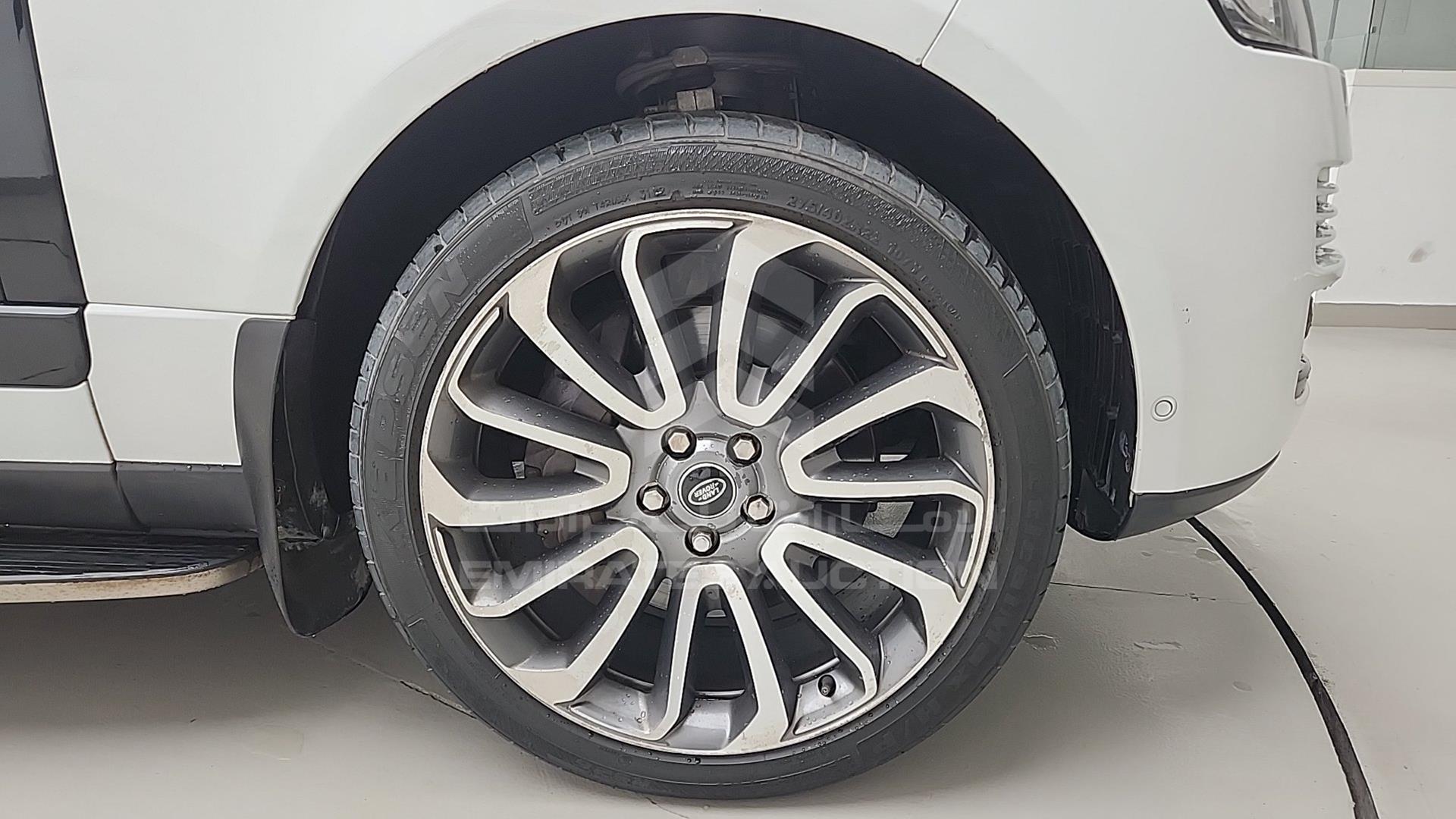 2014 RANGE ROVER VOGUE VIN: SALGA2EF8EA137587