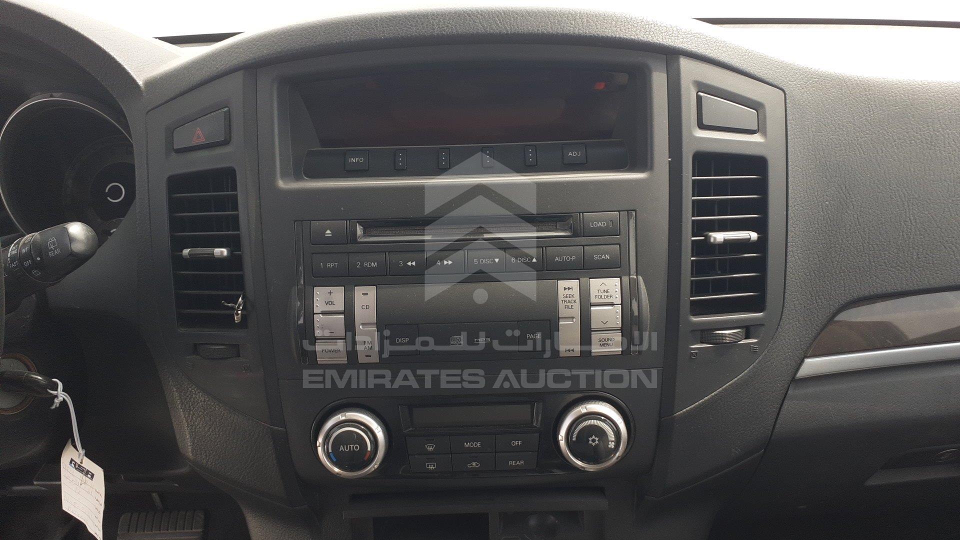 JMYLRV95WDJ705597 - 2013 Mitsubishi Pajero - #417301