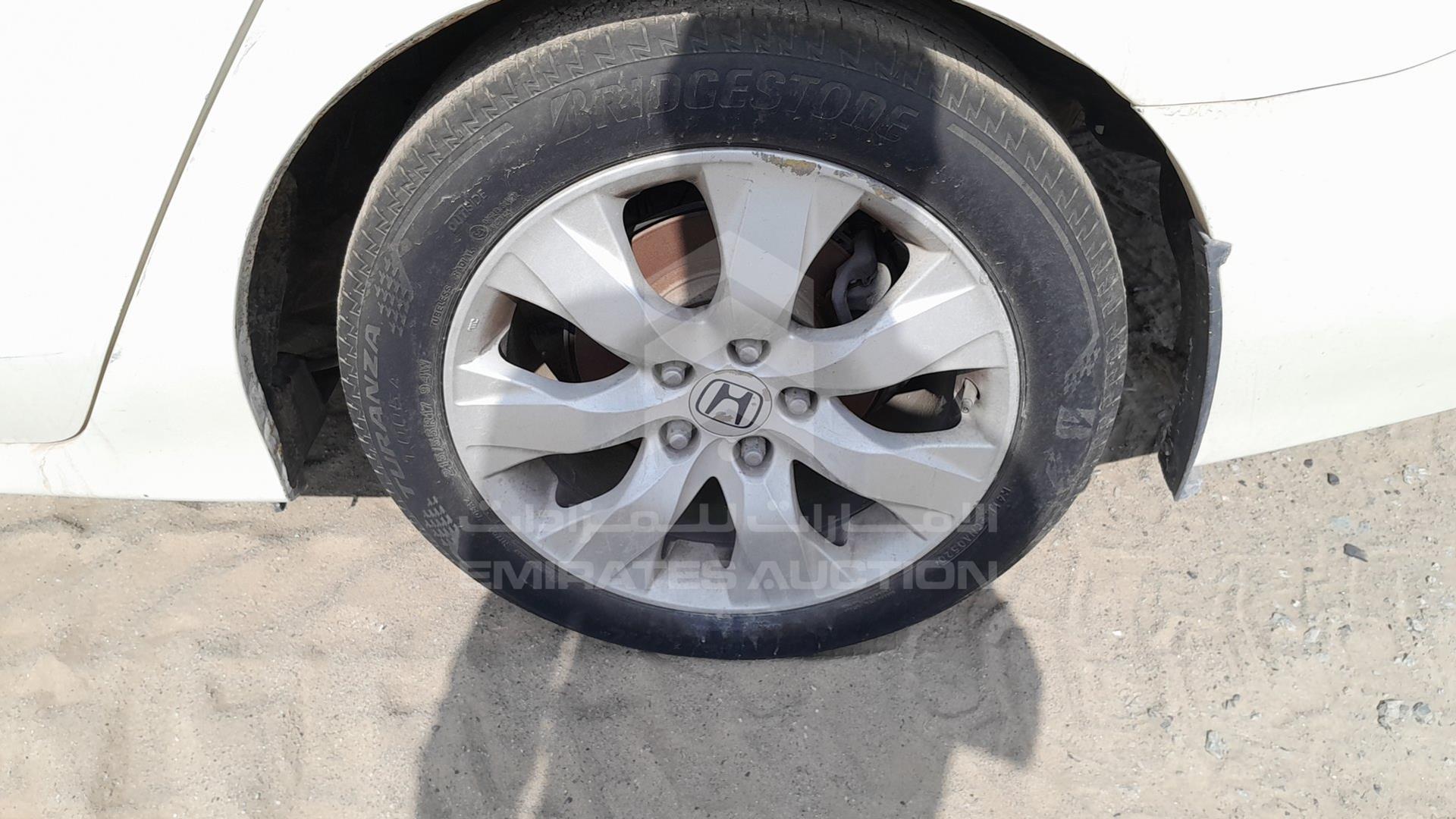2008 HONDA ACCORD VIN: JHMCP267X8C412475