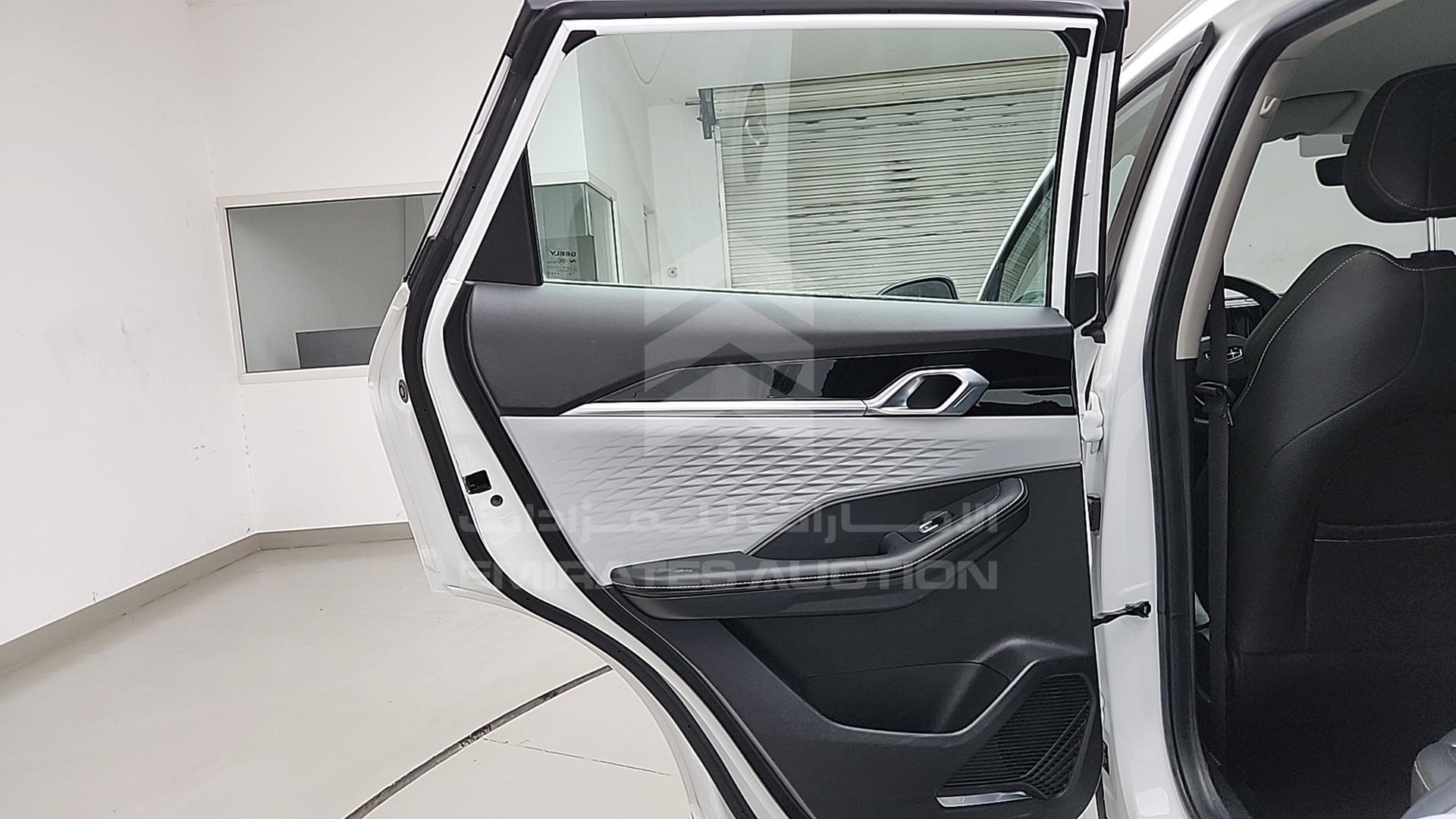2024 GEELY COOLRAY VIN: LB3762KZ3RX503455