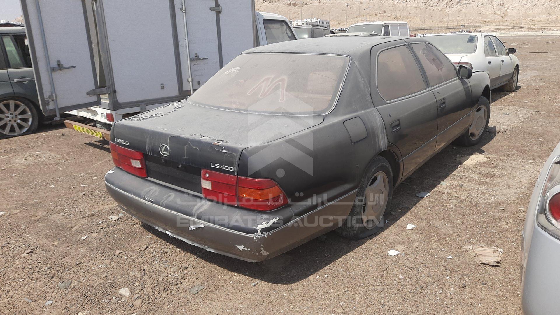 1996 LEXUS LS400 VIN: JT8BH22FXT0048039