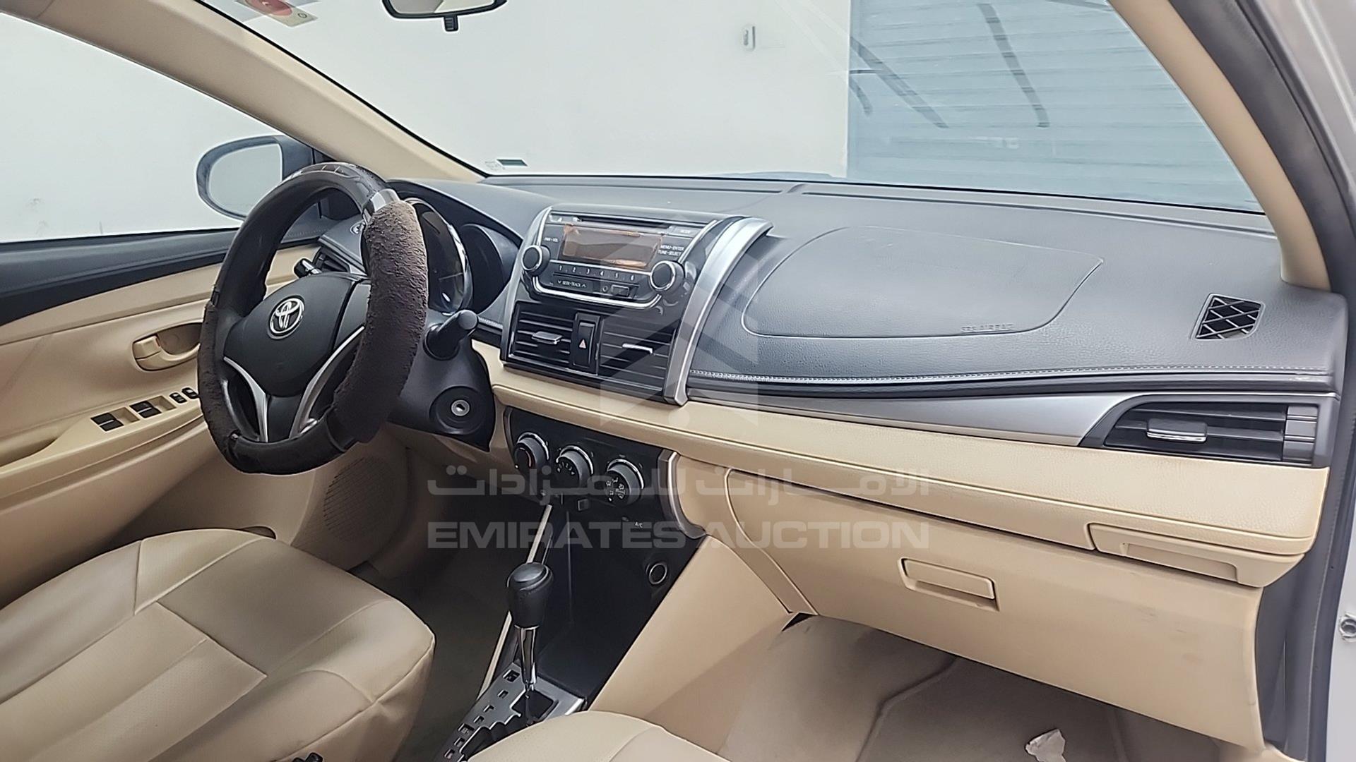 2015 TOYOTA YARIS VIN: MHFBT9F38F6037670