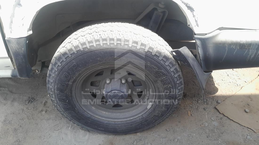 2001 Daihatsu Rocky — Rear Left Tyre — Photo 28