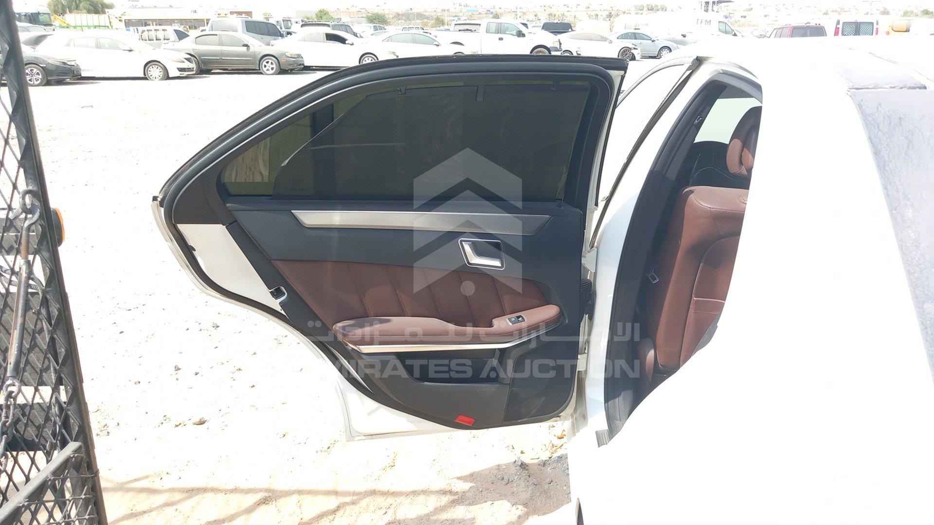 2014 MERCEDES E 300 VIN: WDDHF5FBXEA925996