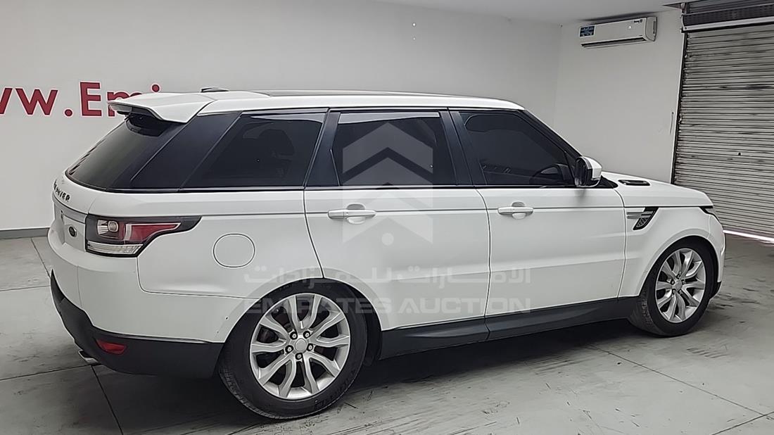 2016 Range Rover HSE — Rear Right Angle — Photo 7