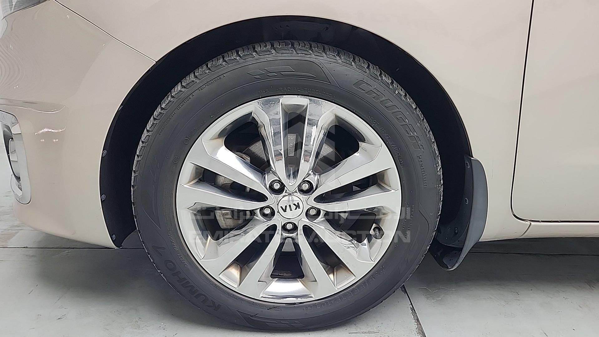 2016 KIA CARNIVAL VIN: KNAMC8121G6169908