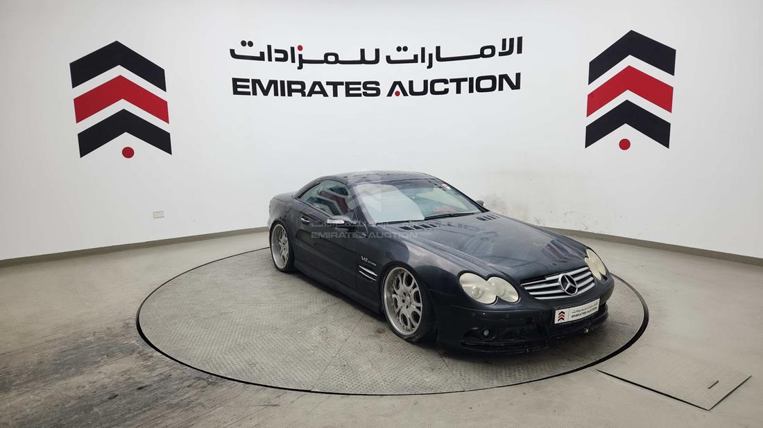 مرسيدس اس ال 65 ايه ام جي 2005 — الزاوية الأمامية اليمنى — صورة 9