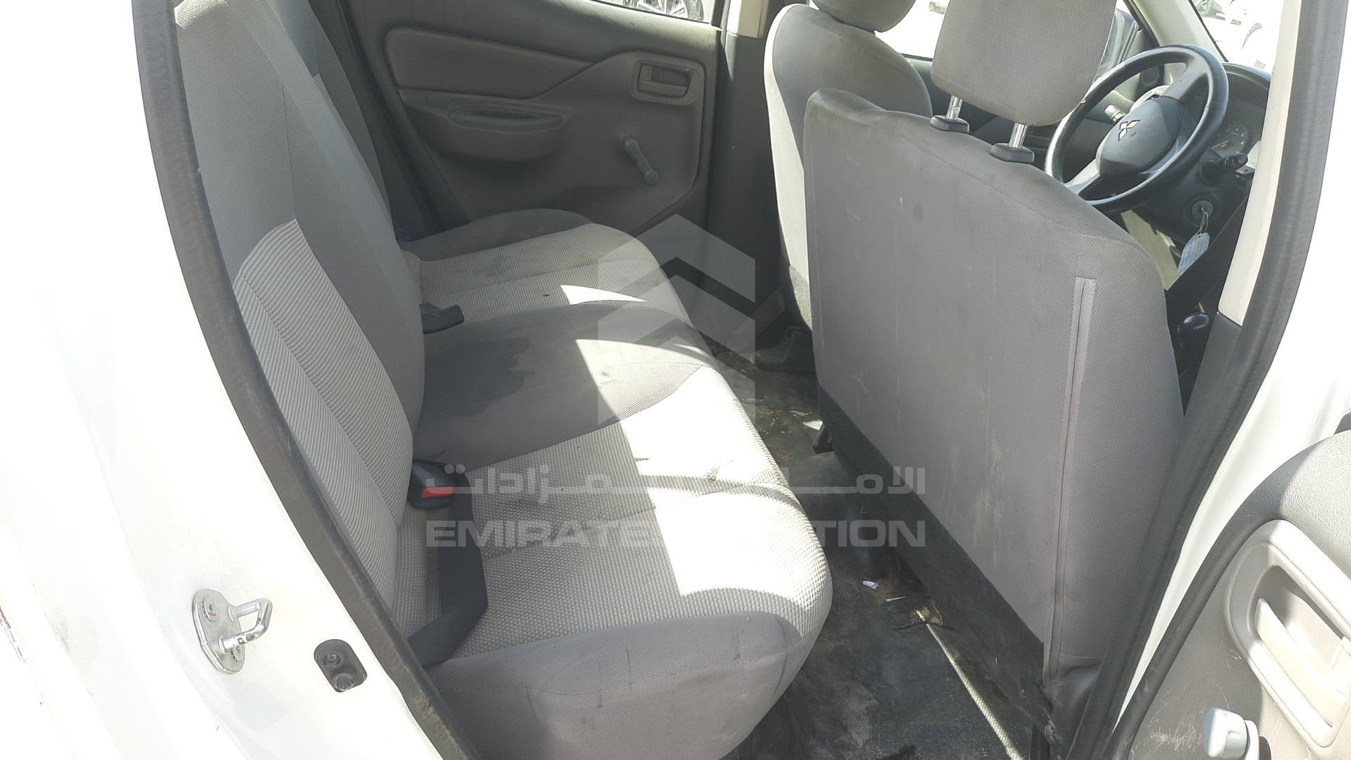 2016 MITSUBISHI L 200 VIN: MMBJNKJ40GH045491