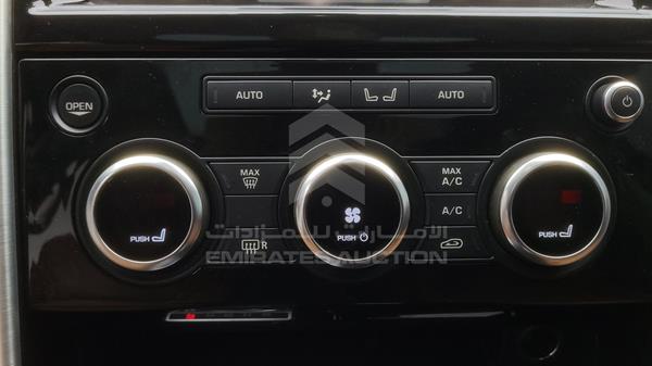 Land Rover Discovery 2017 SALRHBBV2HA021354 Image 26