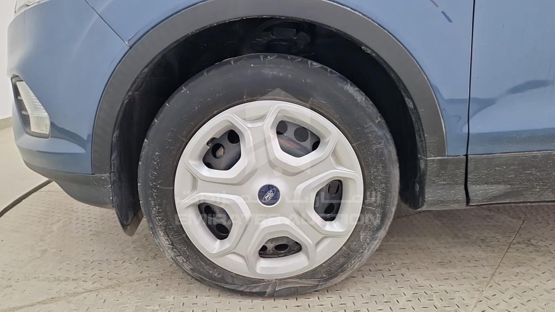 فورد اسكيب 2019 — الإطار الأمامي الأيسر — صورة 36