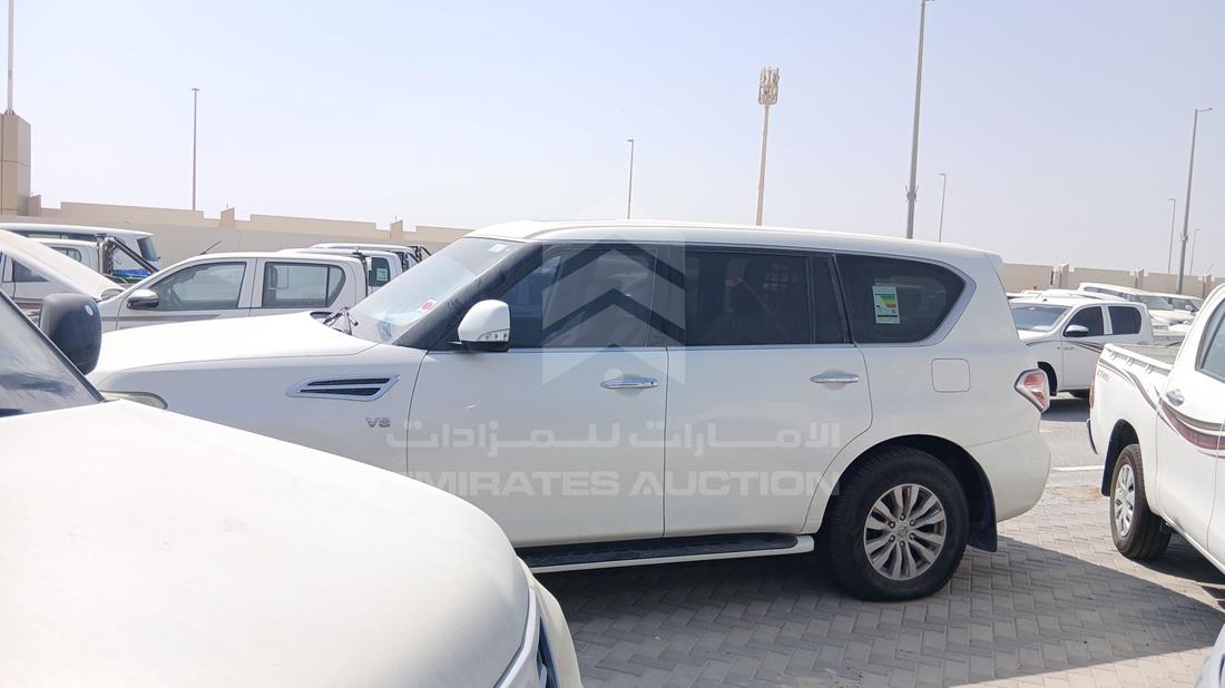 نيسان باترول 2019 — الزاوية الأمامية اليسرى — صورة 5