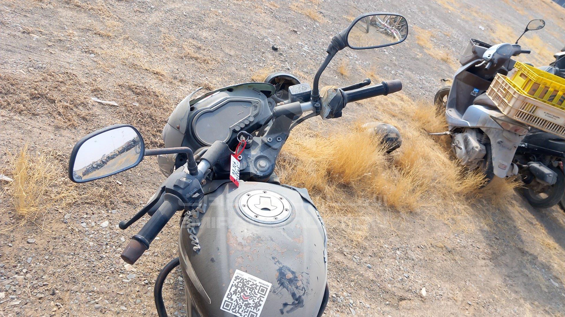 2015 BAJAJ PULSAR VIN: MD2A11CZ6FWG47586