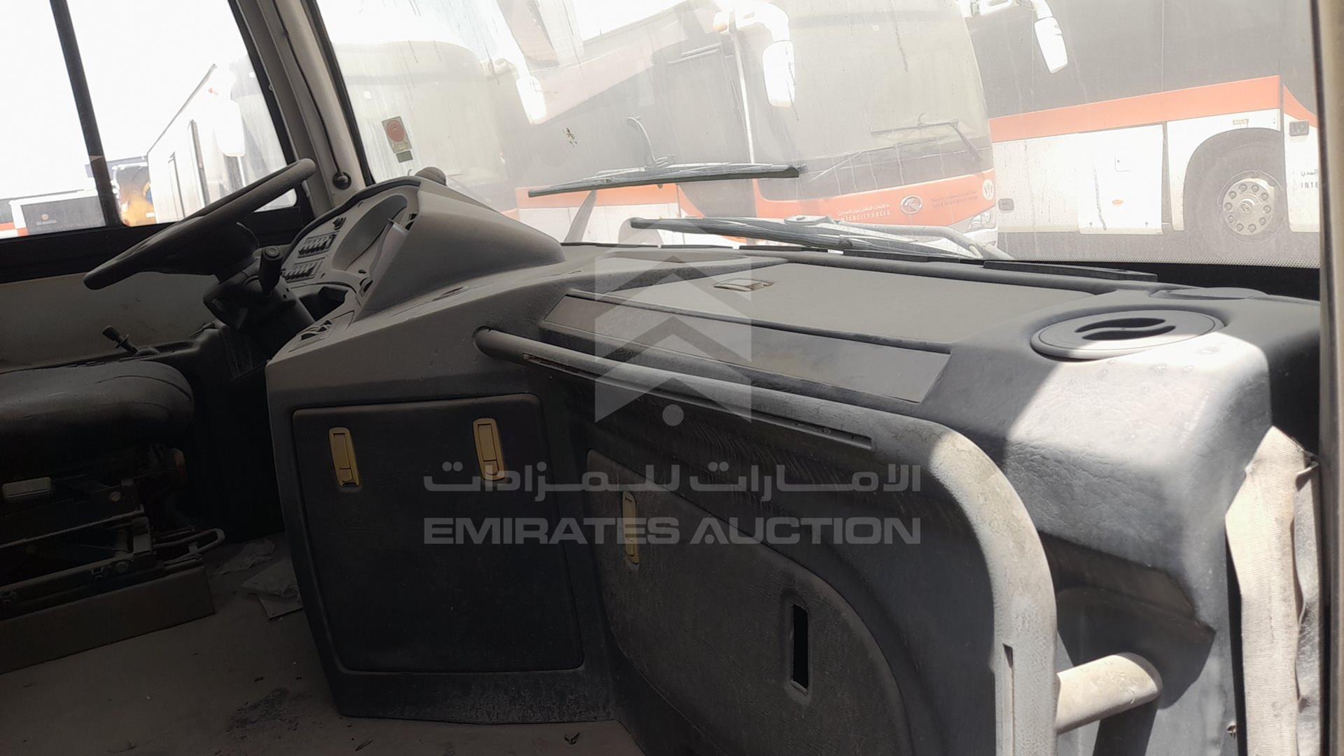 2015 KING LONG BUS VIN: LA6A1KBM6FB400225