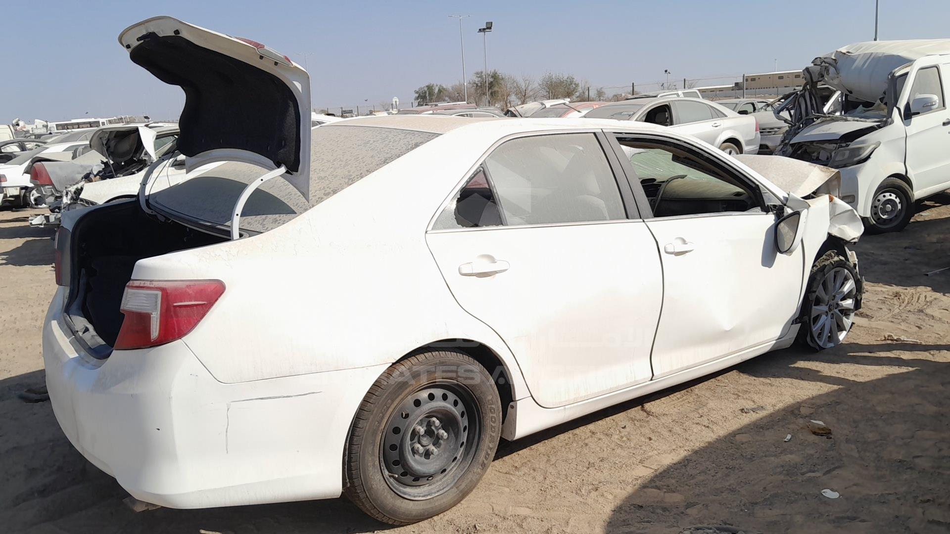 2015 TOYOTA CAMRY VIN: 6T1BF9FK3FX569493
