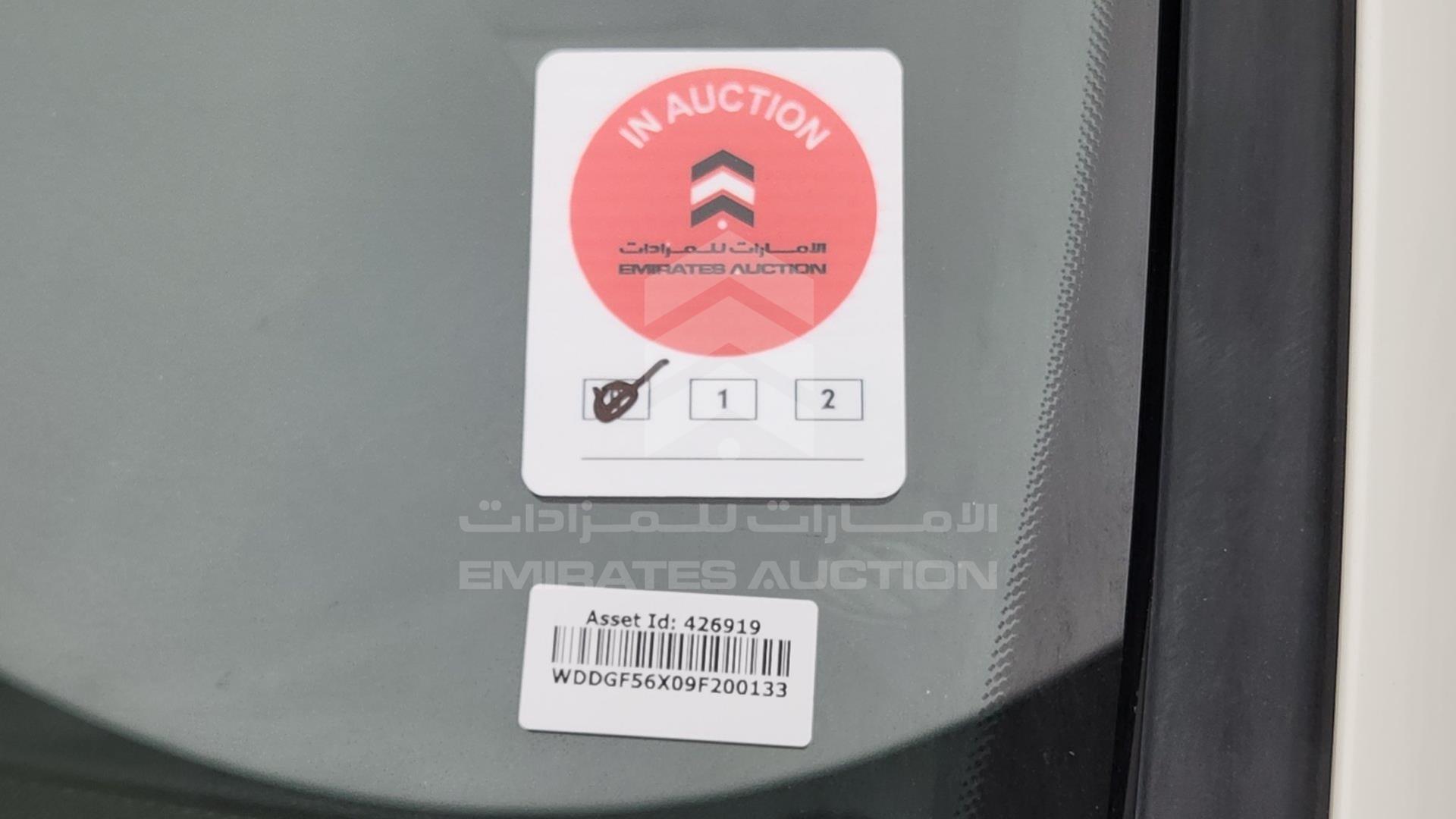 2009 MERCEDES C 350 VIN: WDDGF56X09F200133
