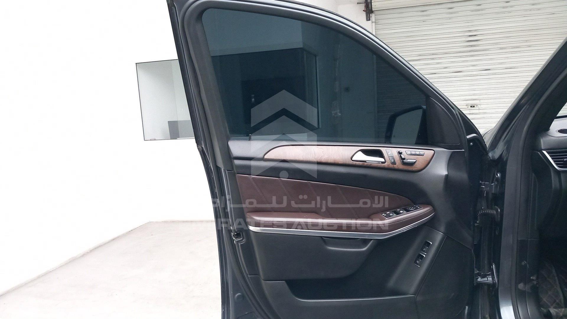 2014 MERCEDES GL 500 VIN: WDCDF7DE1EA375292