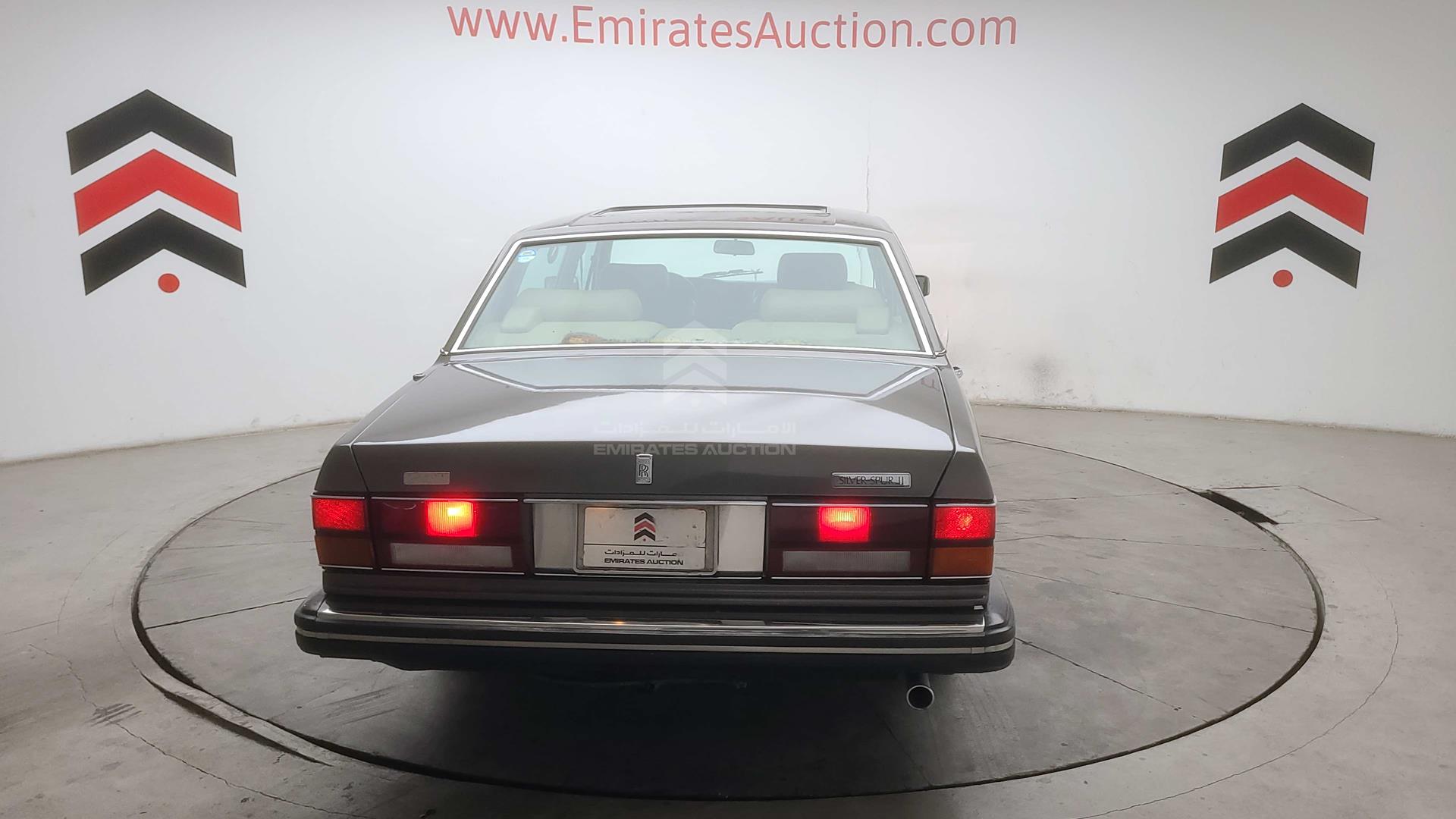 1990 ROLLS-ROYCE SILVER SPUR VIN: SCAZN02A2LCX32977