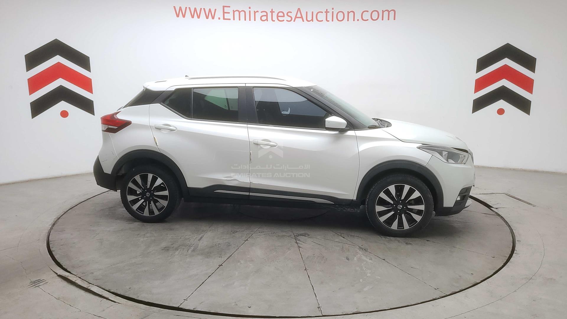 2018 NISSAN KICKS VIN: 3N1CP5C90JL484114