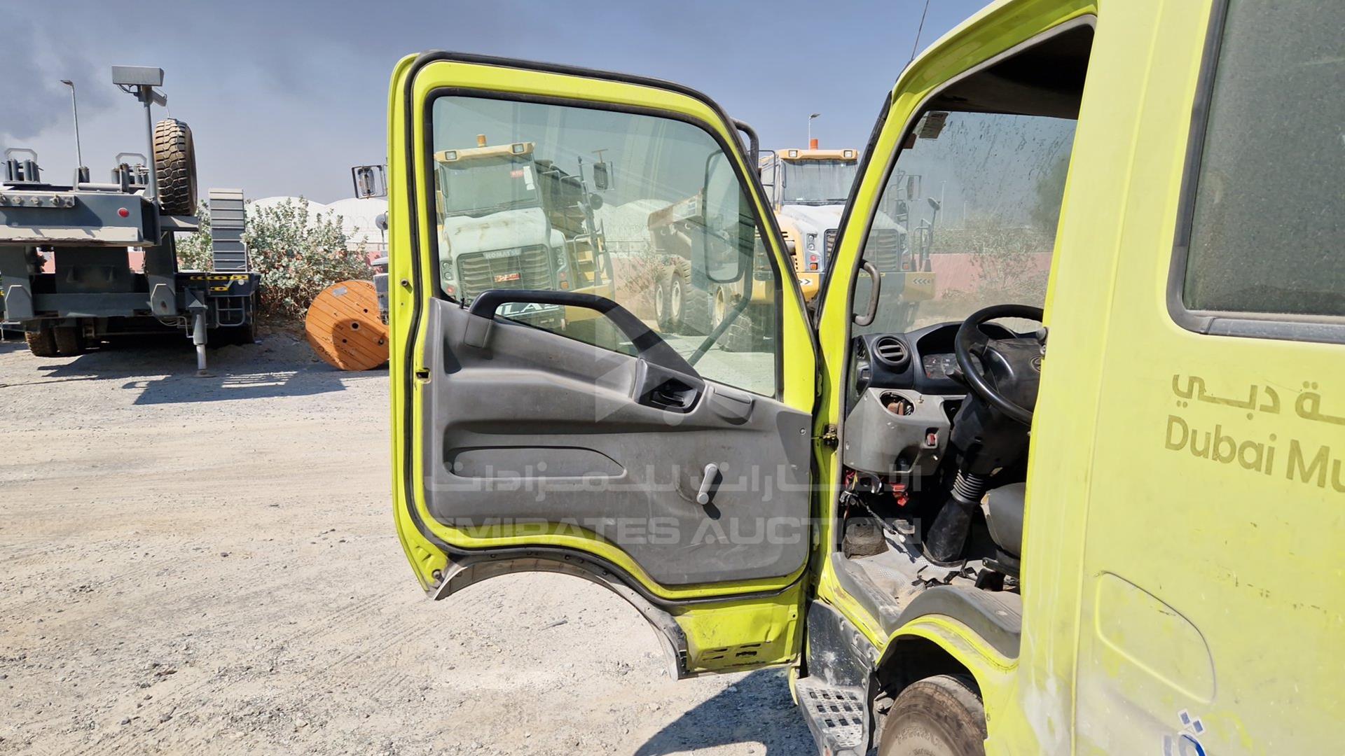 2014 HINO 300 VIN: JHHLCK1H3EK007280
