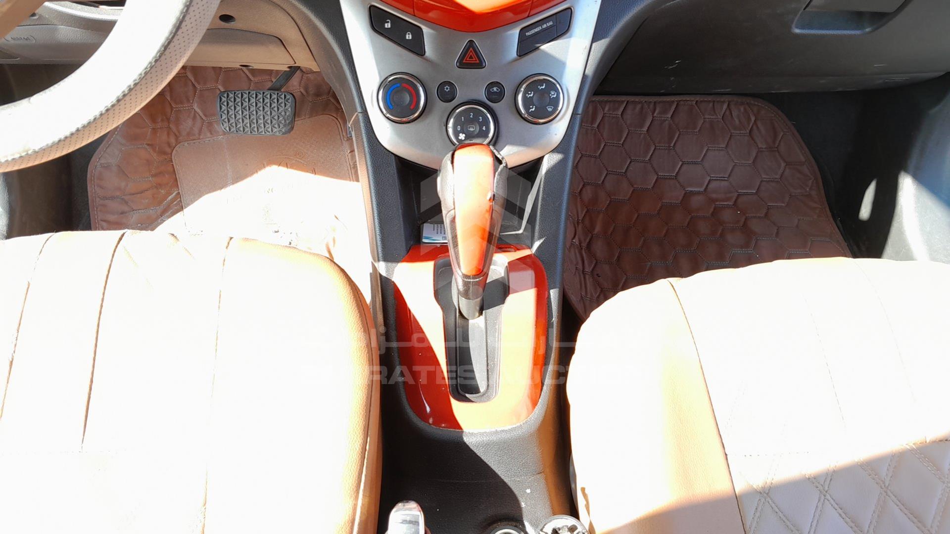 2016 CHEVROLET SONIC VIN: 1G1JA5SH3G4118041