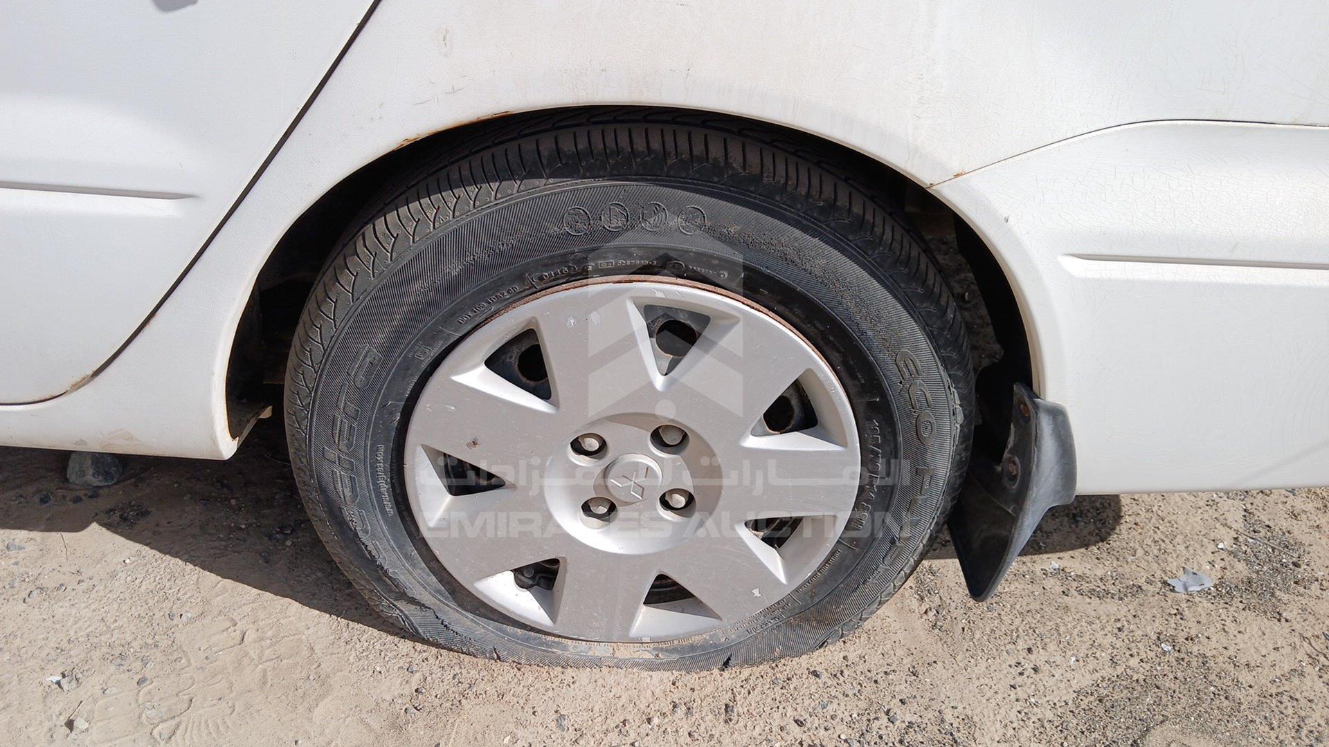 2003 MITSUBISHI LANCER VIN: JMYSRCS1A3U775736