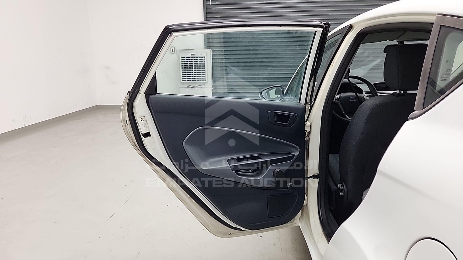 2011 FORD FIESTA VIN: WF0TJ15P4BCR17883