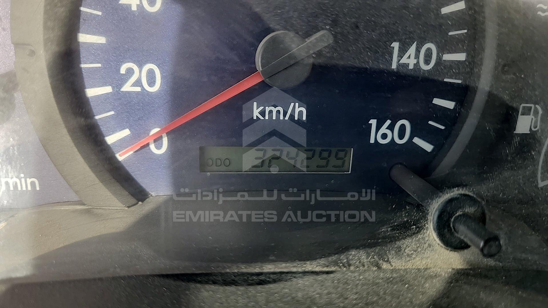 2015 MITSUBISHI CANTER VIN: JL7B6E1P2FK012134