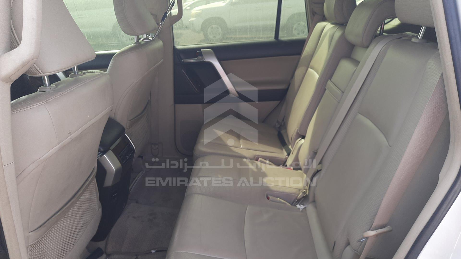 2010 TOYOTA LAND CRUISER PRADO VIN: JTEBU3FJ4AK005749
