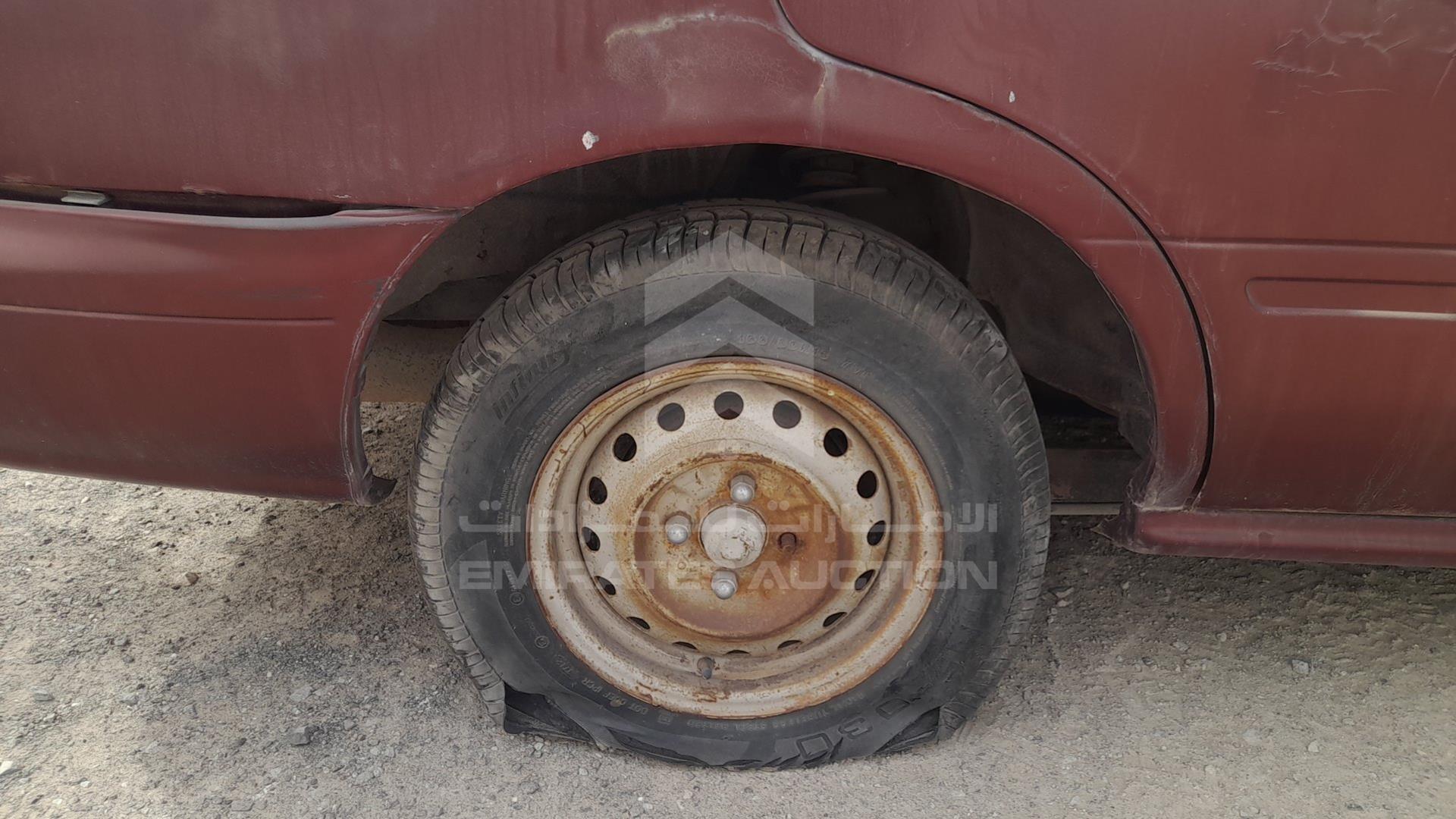 2000 NISSAN SUNNY VIN: JN1BB41S0YW001591