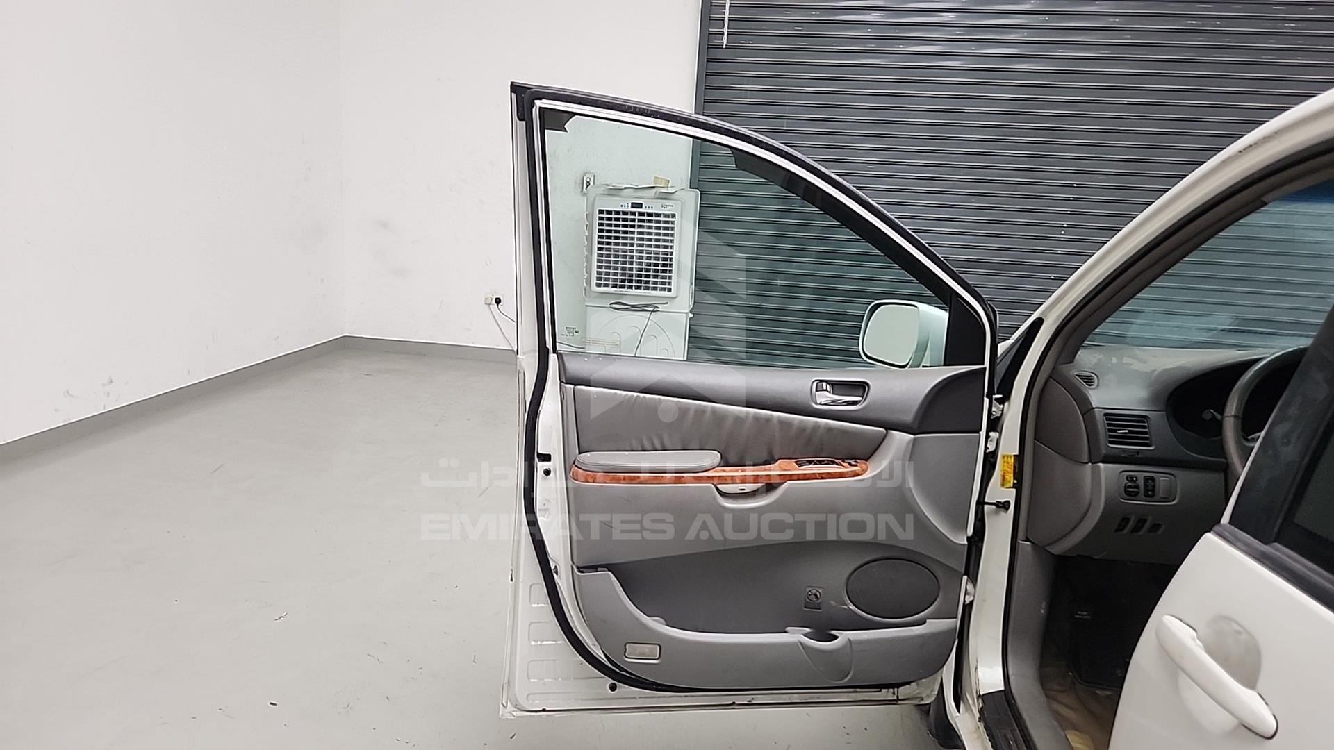 2008 TOYOTA SIENNA VIN: 5TDZK22CX8S209971