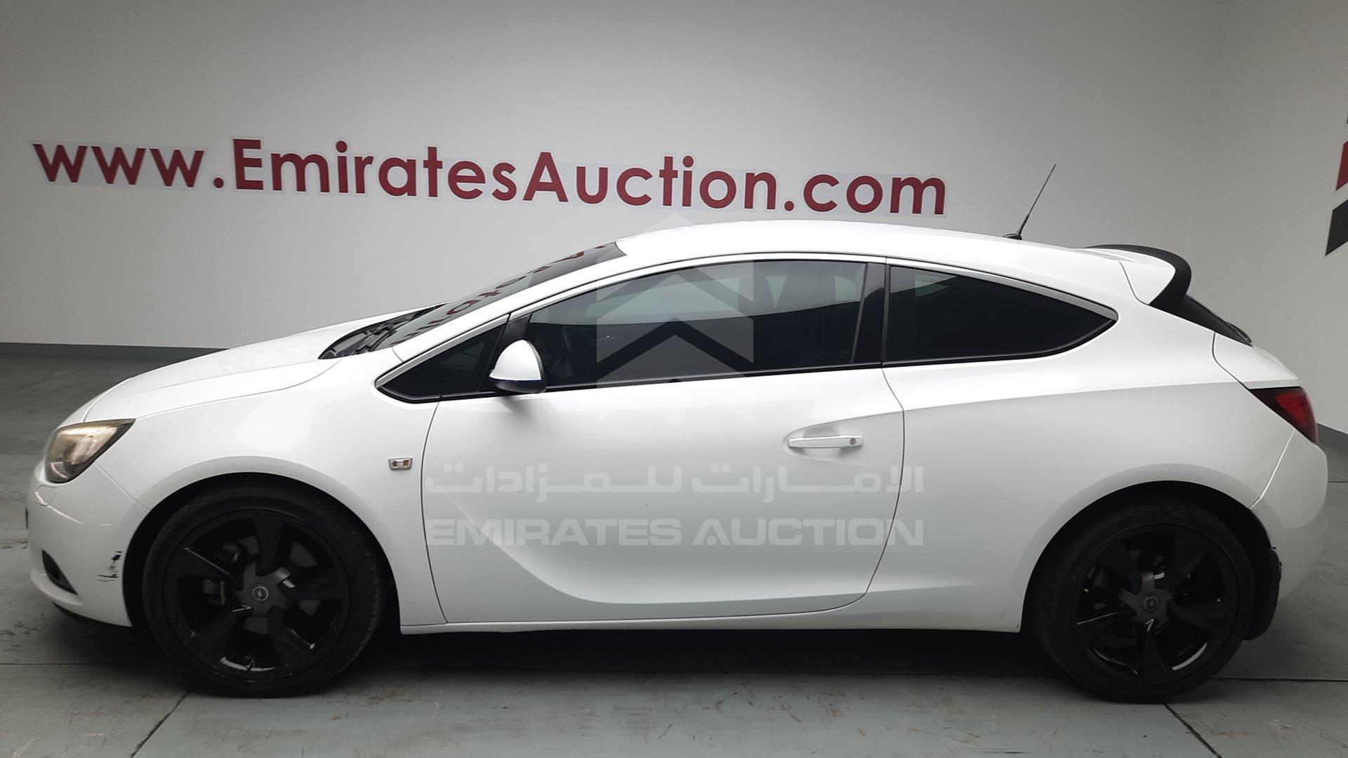 2013 OPEL ASTRA VIN: W0LPF2EZ1DG124824