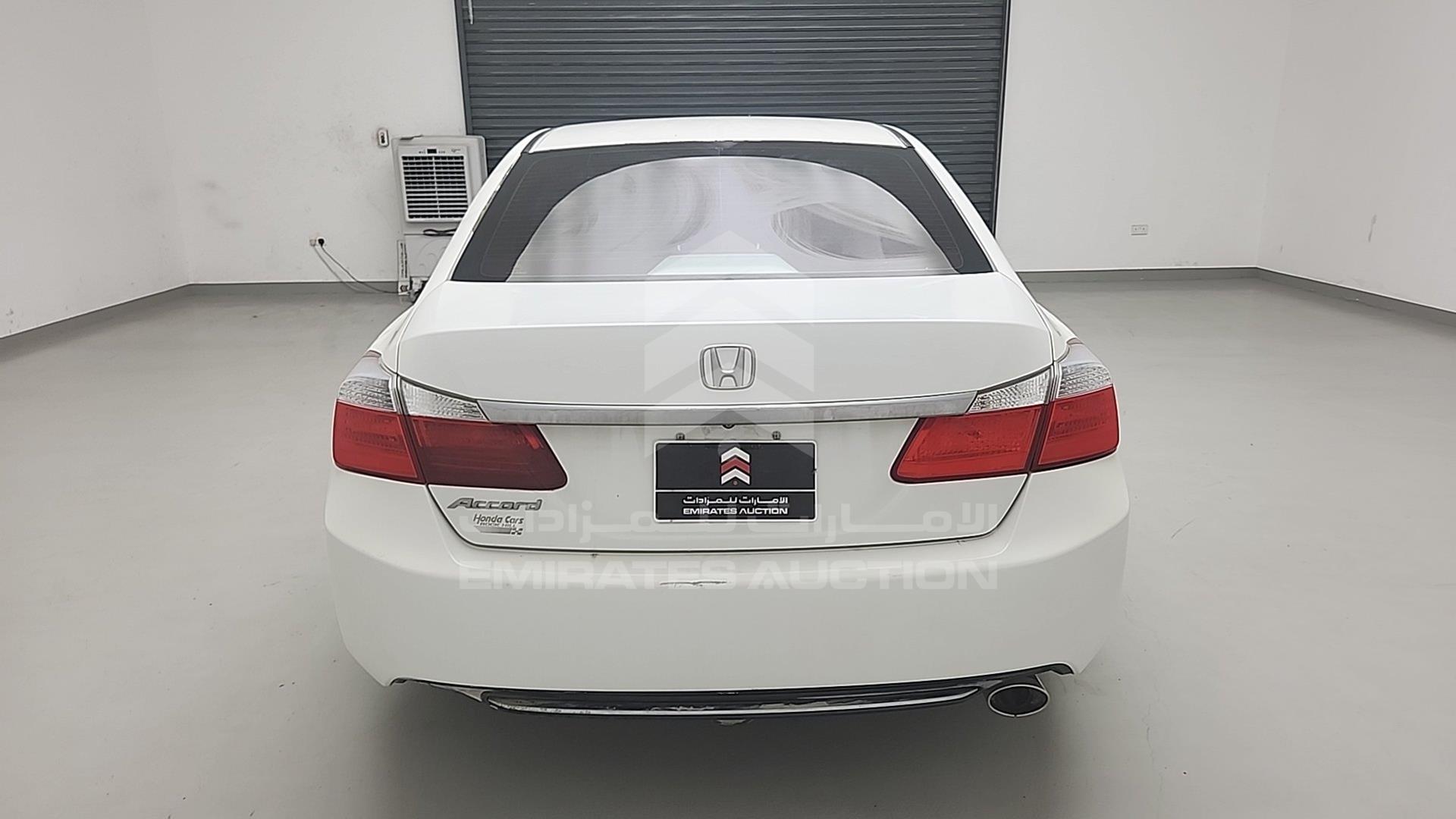 2013 HONDA ACCORD VIN: 1HGCR2F33DA245280