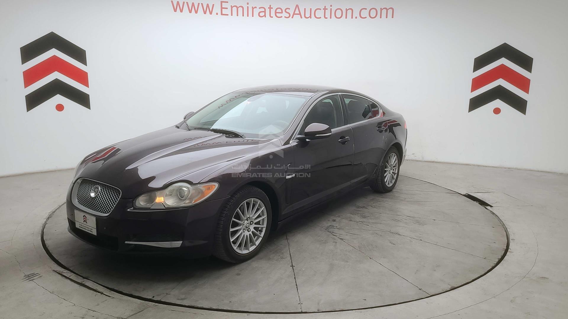 2011 JAGUAR XF VIN: SAJAA05D2BFS04944
