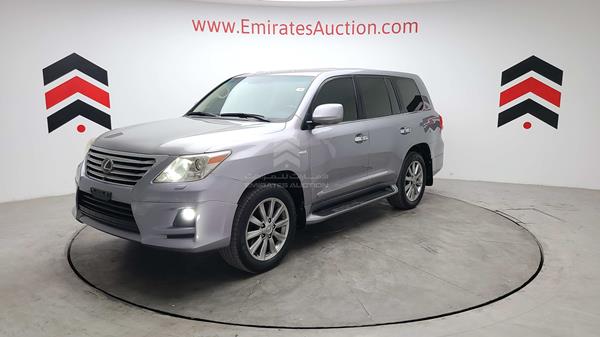 JTJHY00W3A4043674 Lexus LX 570