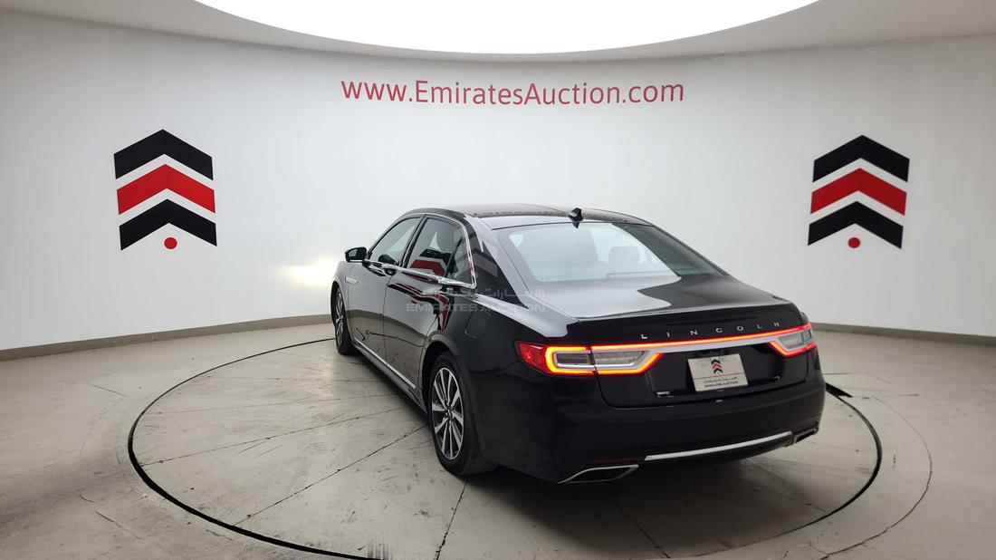 لينكولن Continental 2020 — الزاوية الخلفية اليسرى — صورة 8